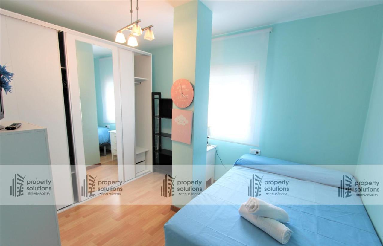 La Carihuela - Apartamento De 3 Dormitorios -A 300Mtrs De La Playa Torremolinos Eksteriør billede