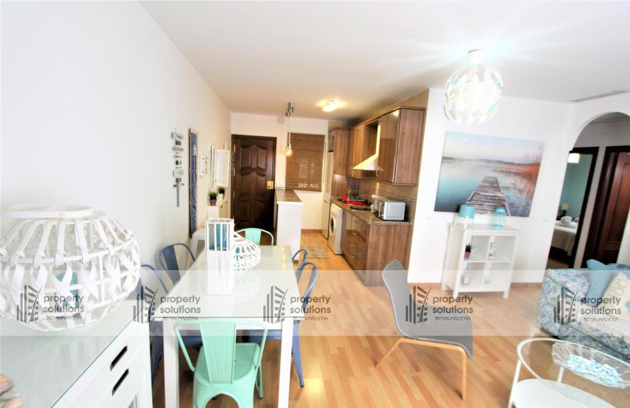 La Carihuela - Apartamento De 3 Dormitorios -A 300Mtrs De La Playa Torremolinos Eksteriør billede