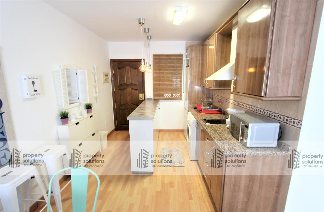 La Carihuela - Apartamento De 3 Dormitorios -A 300Mtrs De La Playa Torremolinos Eksteriør billede
