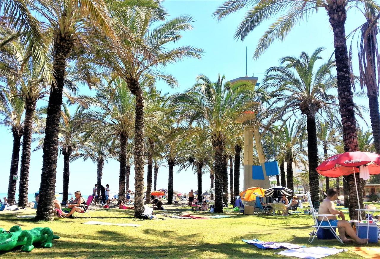 La Carihuela - Apartamento De 3 Dormitorios -A 300Mtrs De La Playa Torremolinos Eksteriør billede